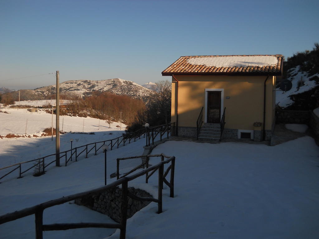 מורמאנו Azienda Agrituristica La Casetta Del Pollino מראה חיצוני תמונה